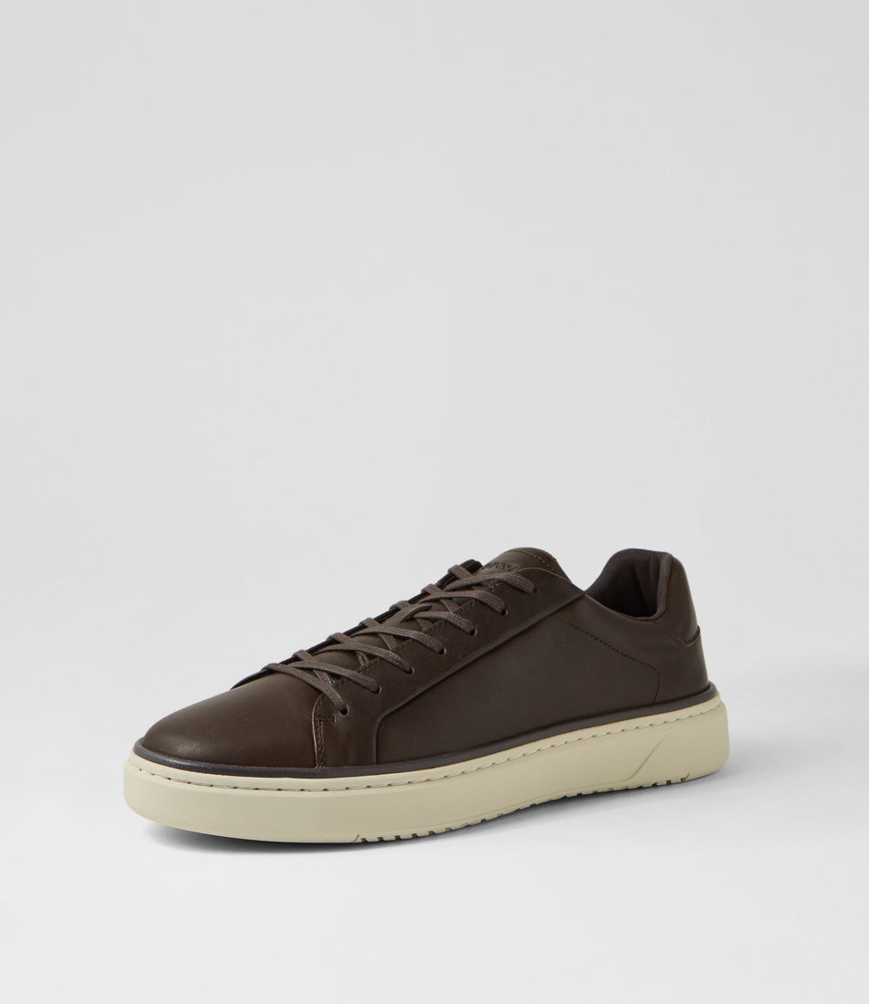 U Zackerty A Coffee Leather Sneakers