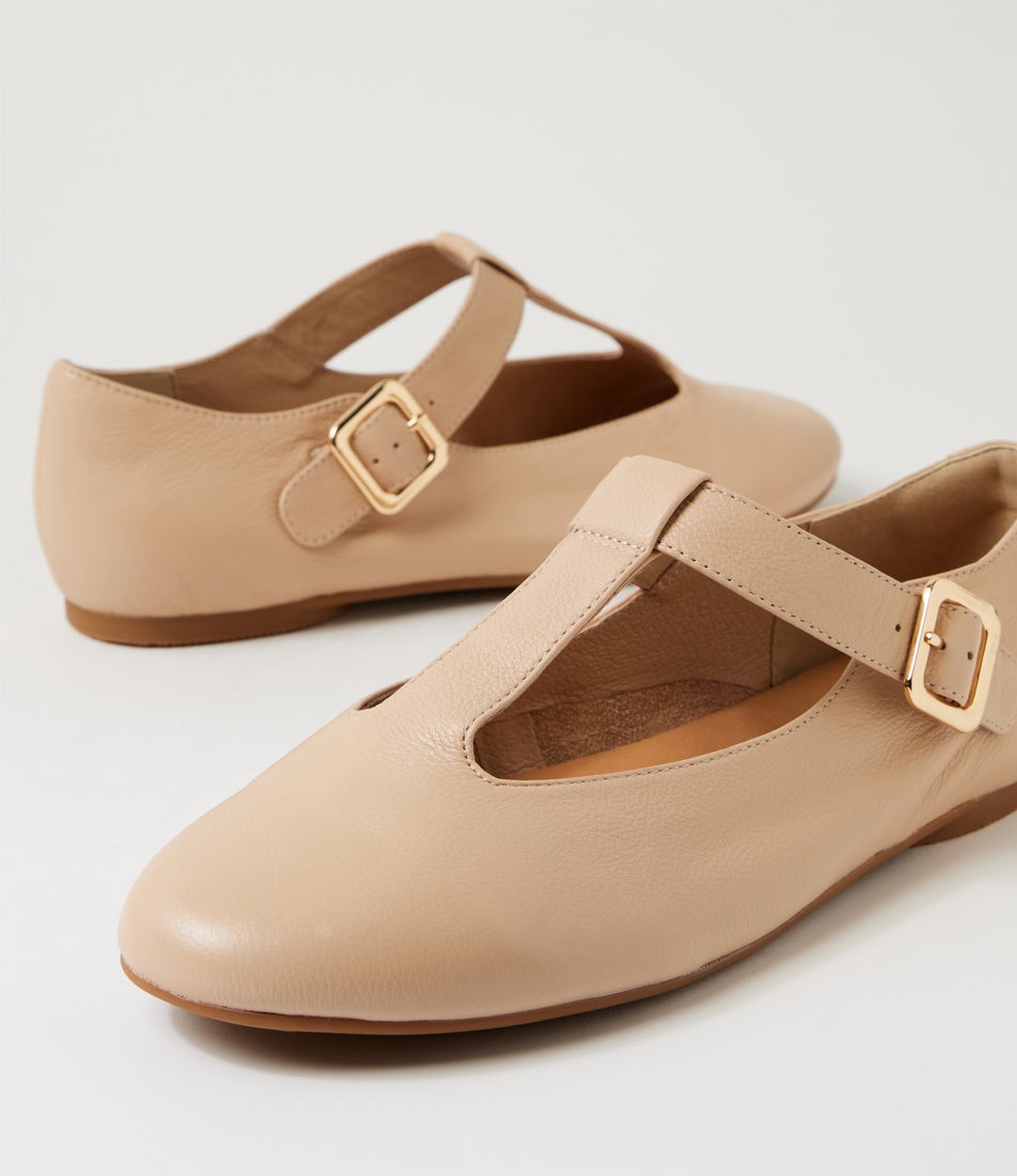 Blink Latte Leather Flat Shoes