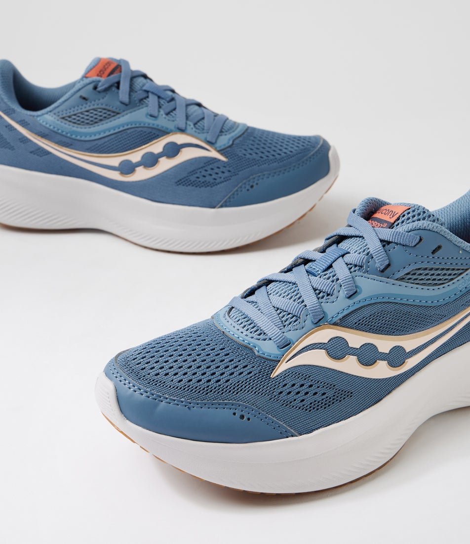 Cohesion 18 W Storm Fabric Sneakers