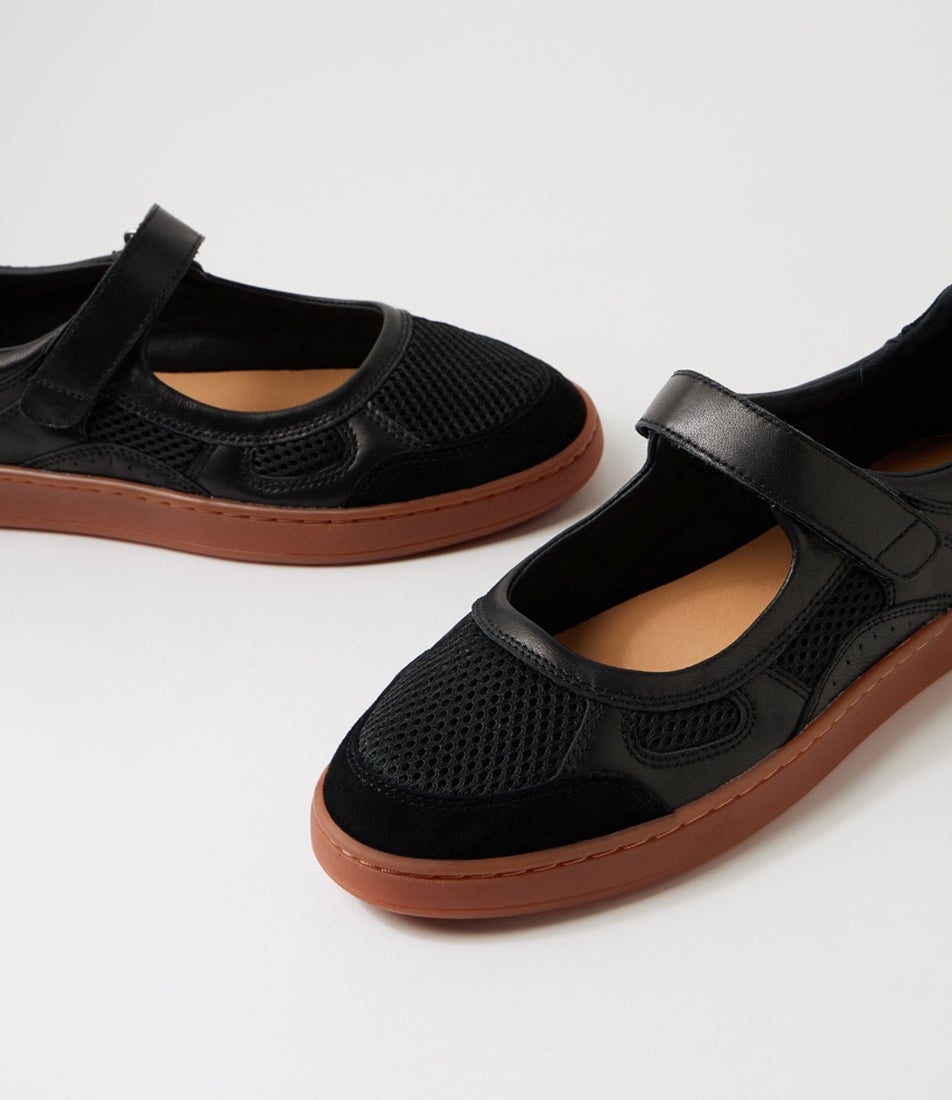 Quiett Black Mesh Leather Flat Shoes