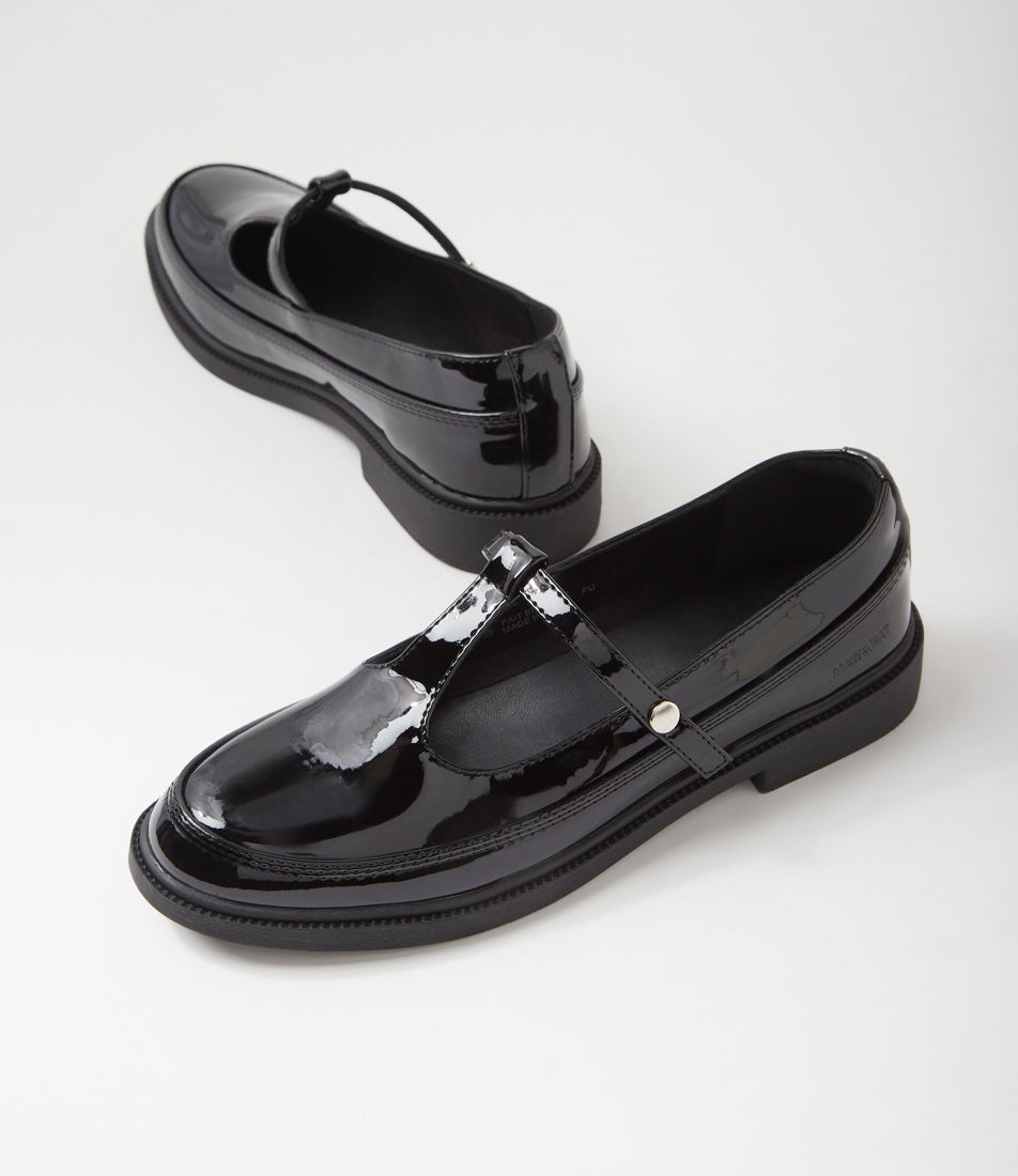 Priya Black Flat Shoes