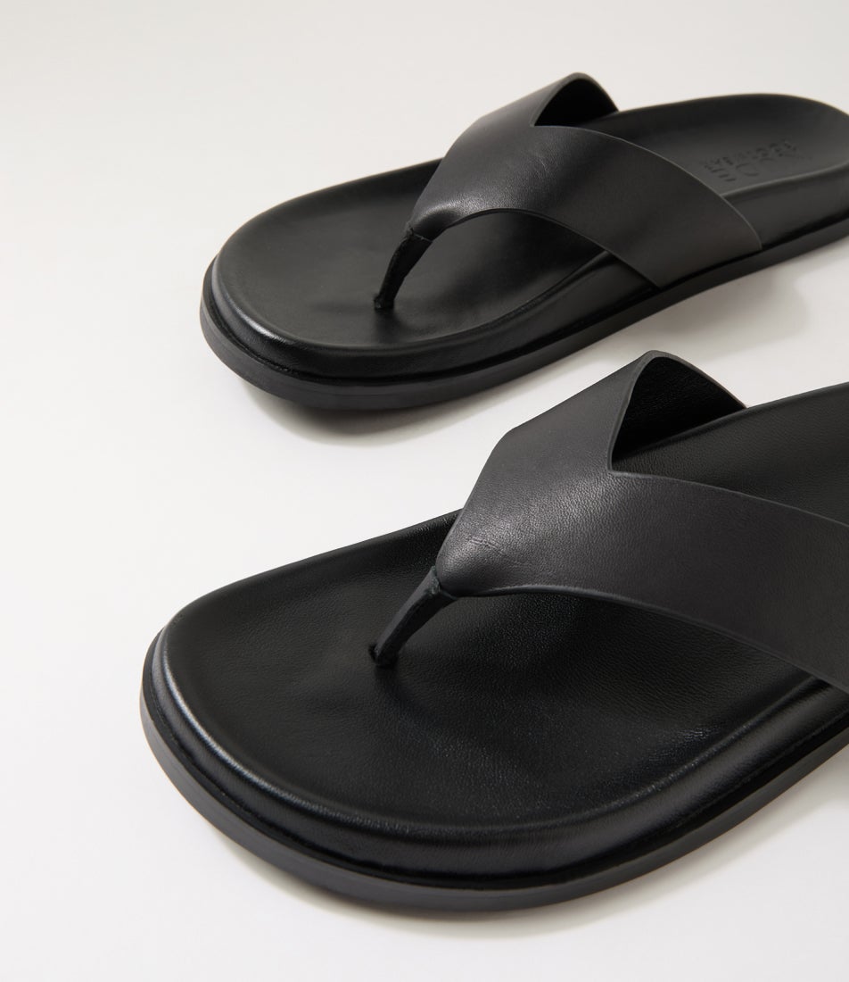 Shiv Black Leather Thongs