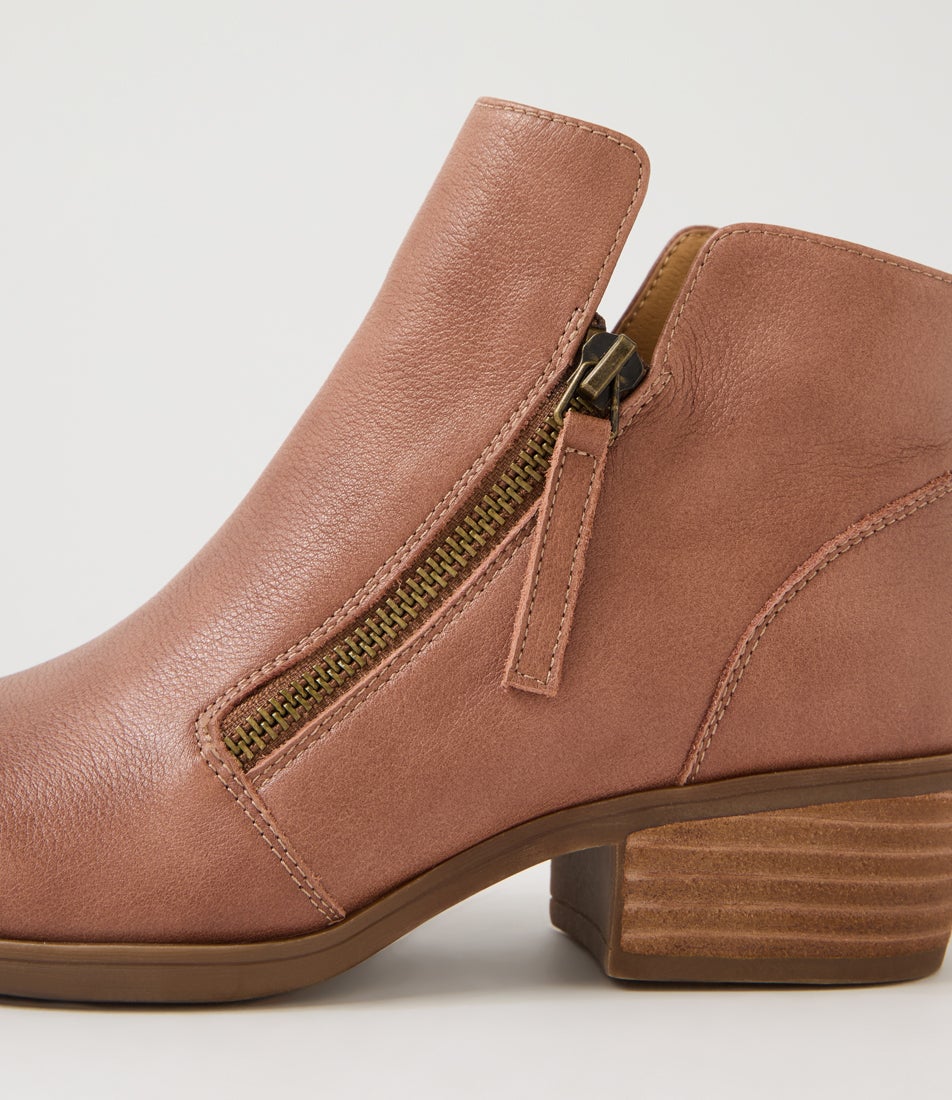 Zoner Coco Natural Leather Ankle Boots