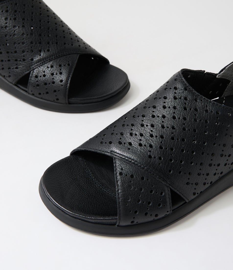 Issela W Black Leather Sandals