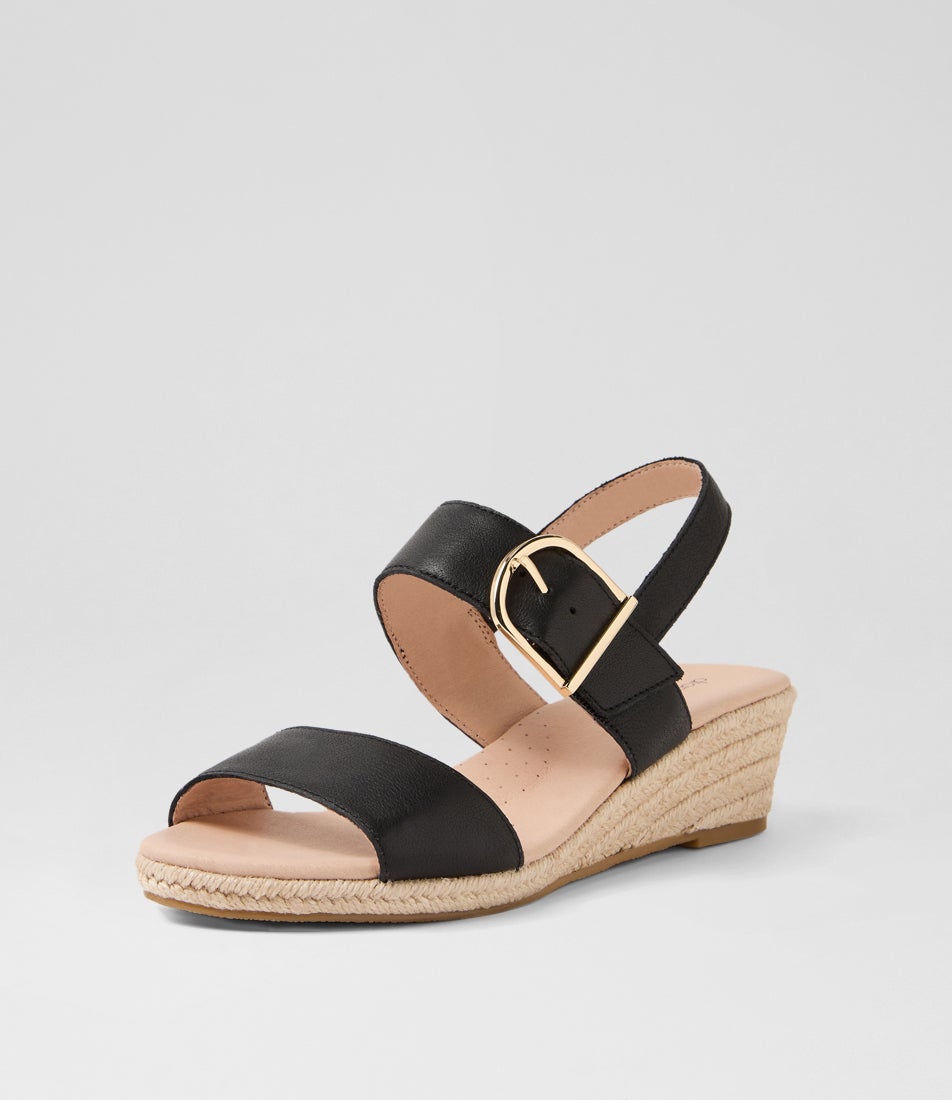 Hucy Black Leather Sandals