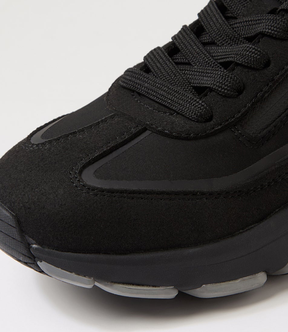 Wendis Black Multi Sneakers