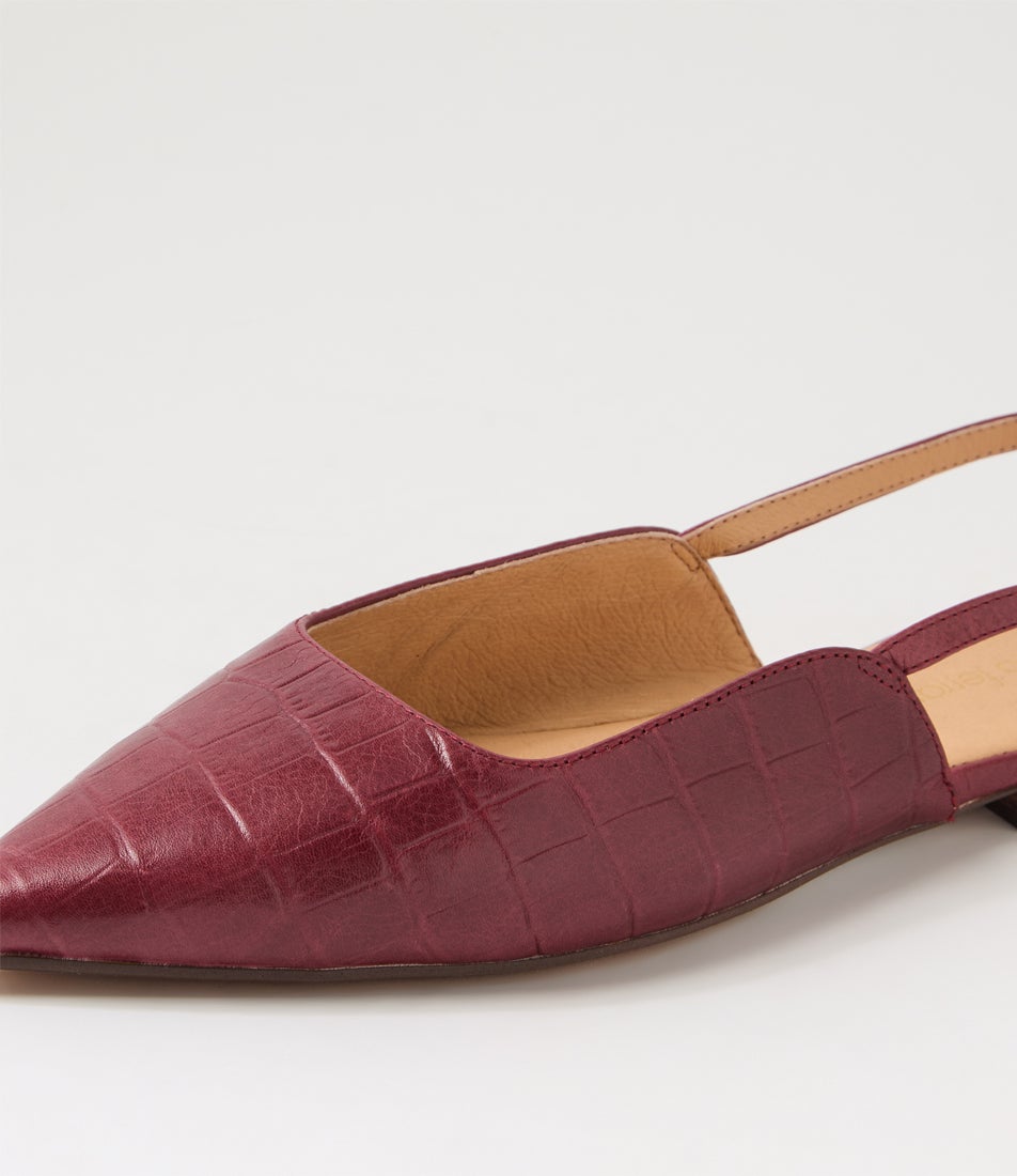 Astar Burgundy Croc Leather Flat Shoes