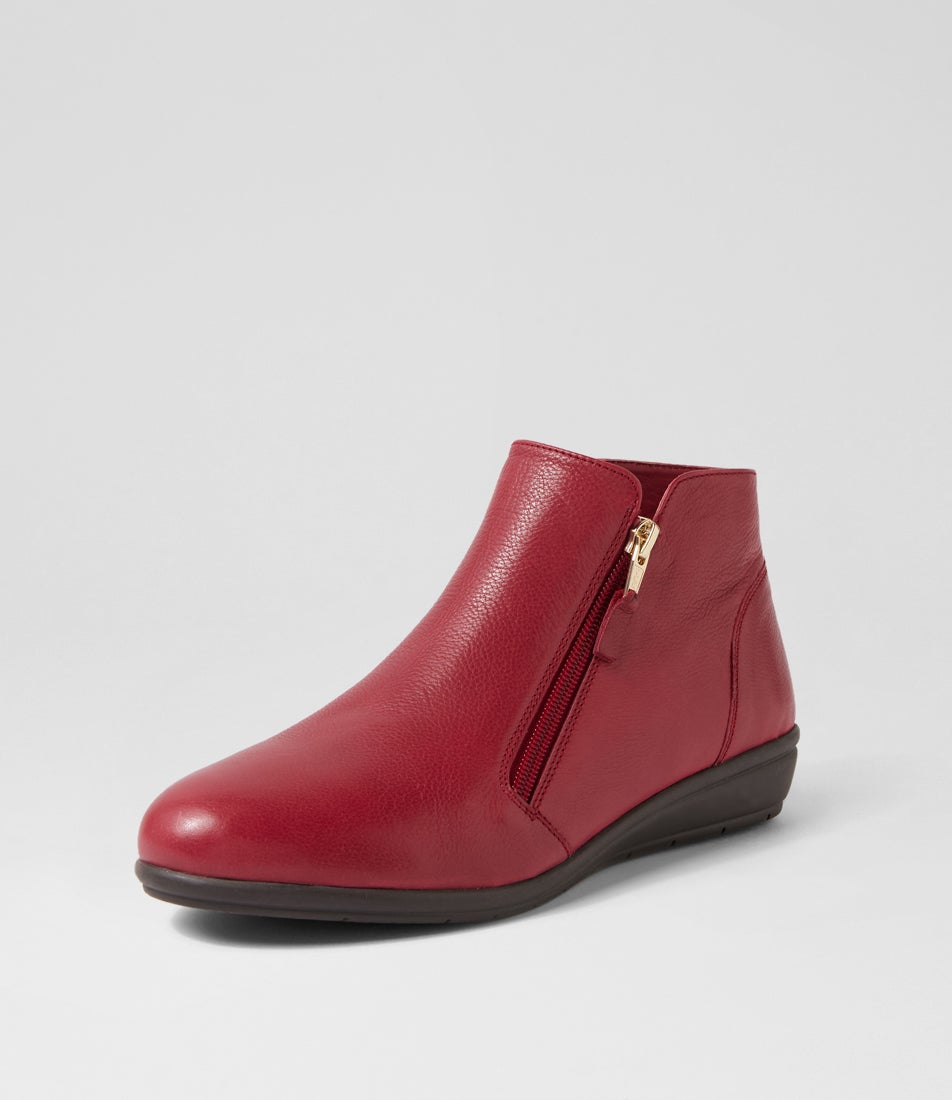 Fallenn Cherry Leather Ankle Boots