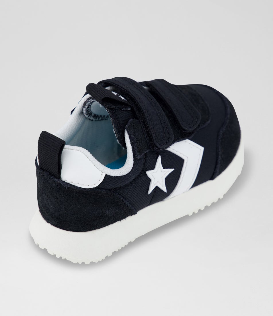 Omega Trainer Easy On Toddler Black White Fabric Sneakers