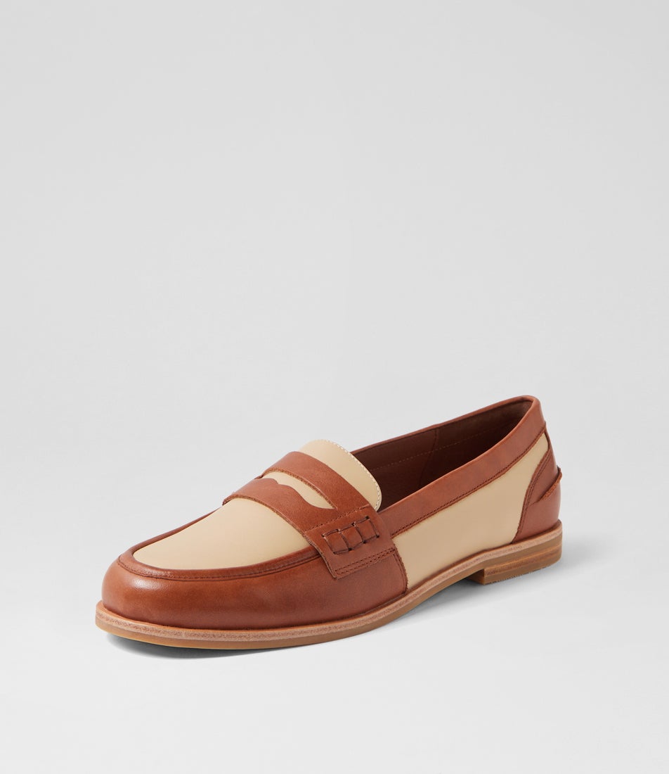 Qaurie Dark Rum Latte Leather Flat Shoes
