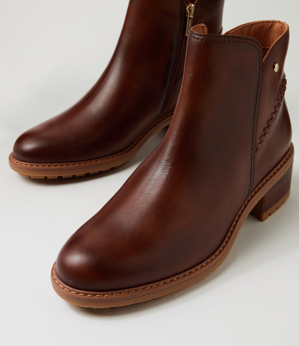Medina 71 Cuero Leather Ankle Boots