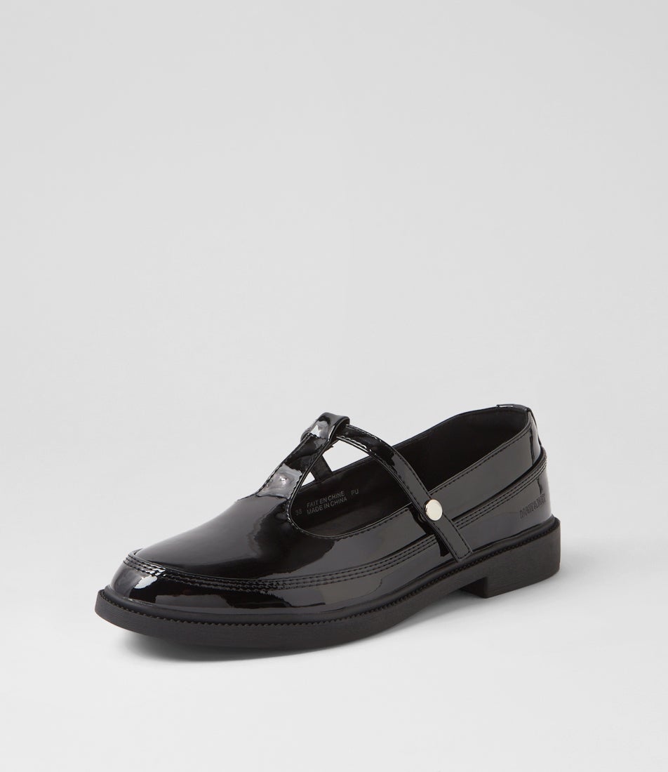 Priya Black Flat Shoes