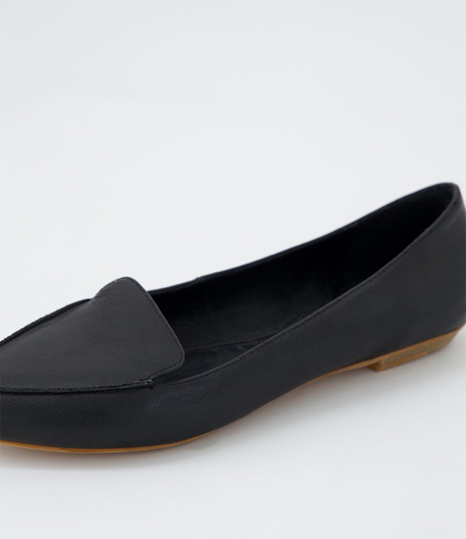 Gyro Black Leather Loafers