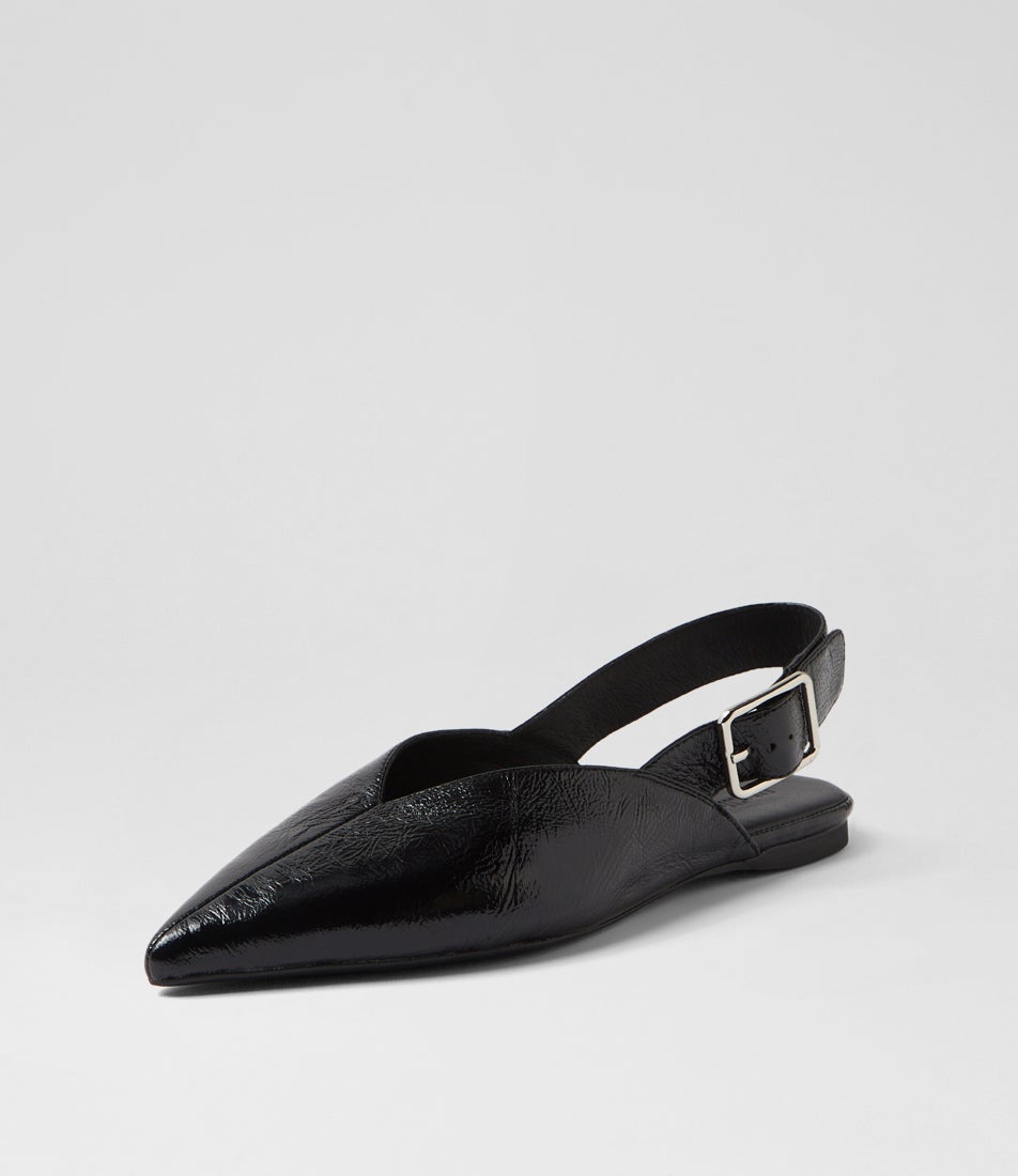 Foraya Black Leather Flat Shoes
