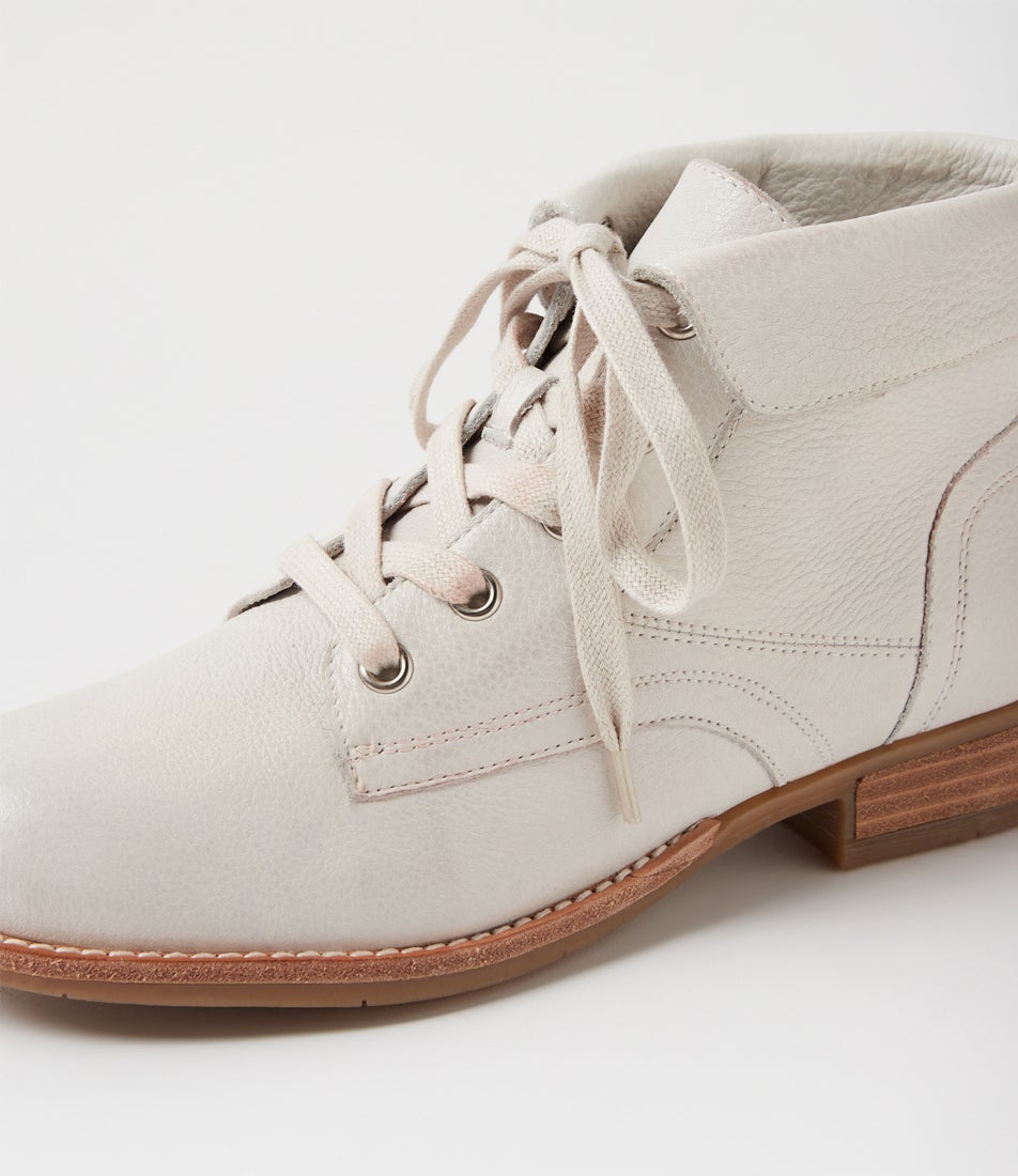 Cydney Nougat Tumble Leather Lace Up Boots