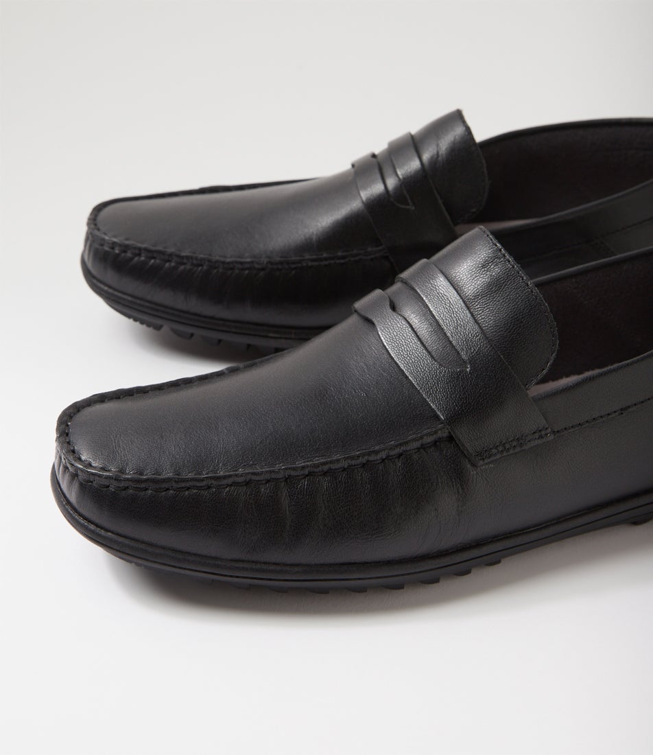 Braxton Black Leather Loafers