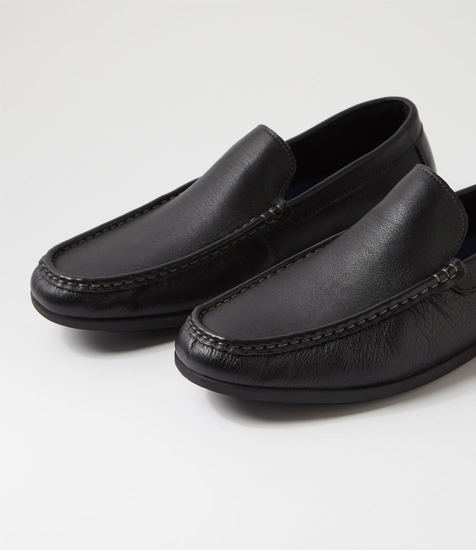 Eliot Black Leather Flat Shoes Eliot Black Leather Flat Shoes
