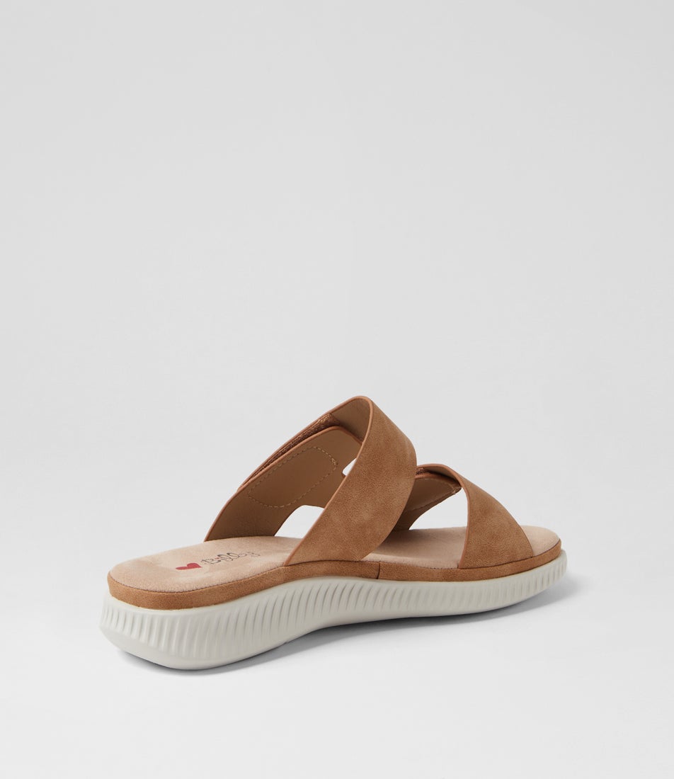 Vertinda Tan Sandals Vertinda Tan Sandals