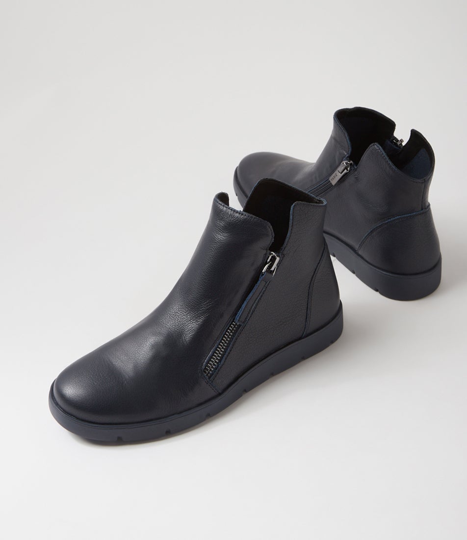 Mohme W Dark Navy Leather Ankle Boots