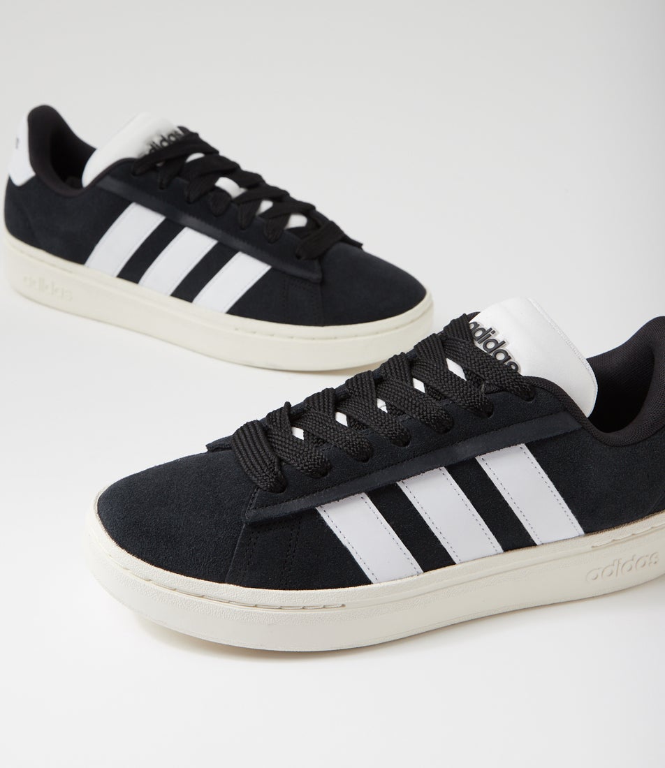 Grand Court Alphas M Black Ftwr Off White Fabric Sneakers