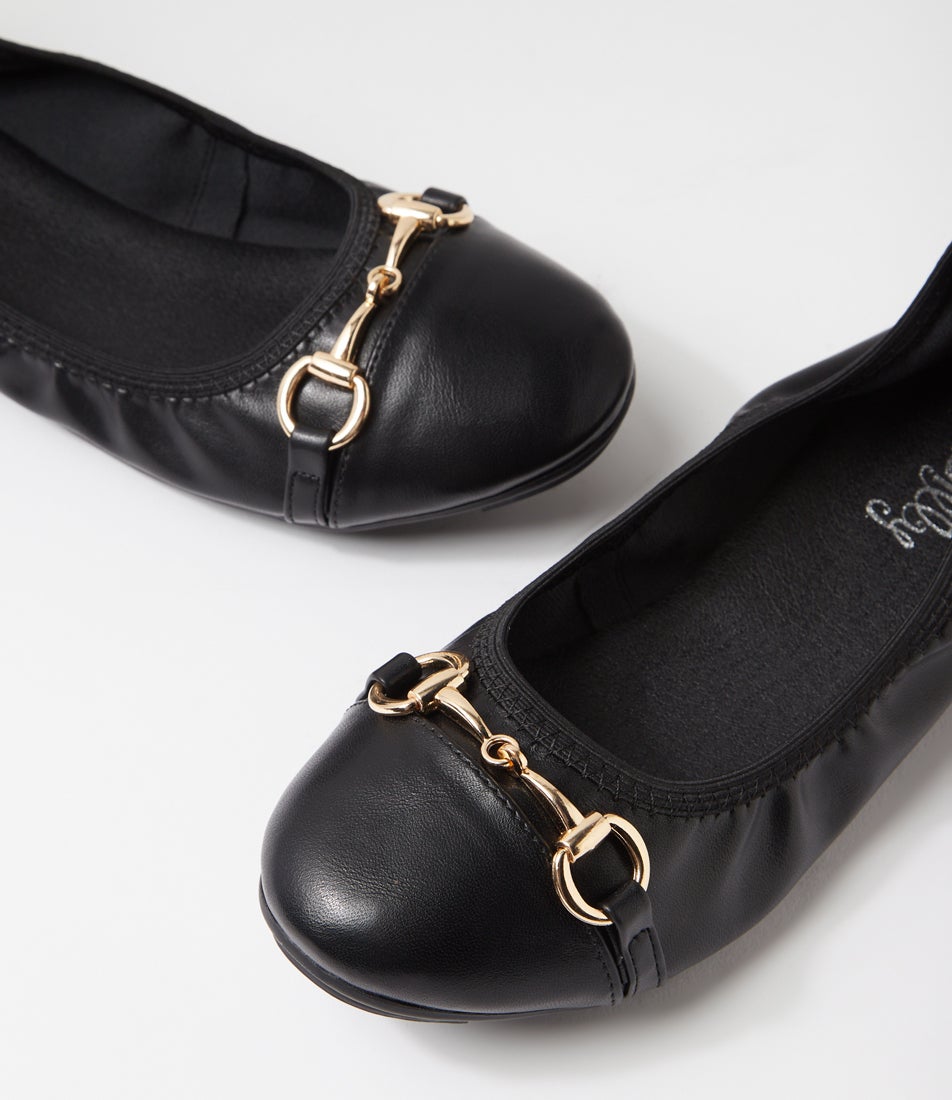 Cilloe Black Flat Shoes