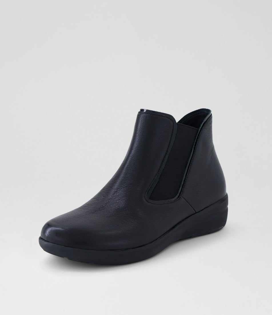 Nereus W Black Leather Patent Ankle Boots