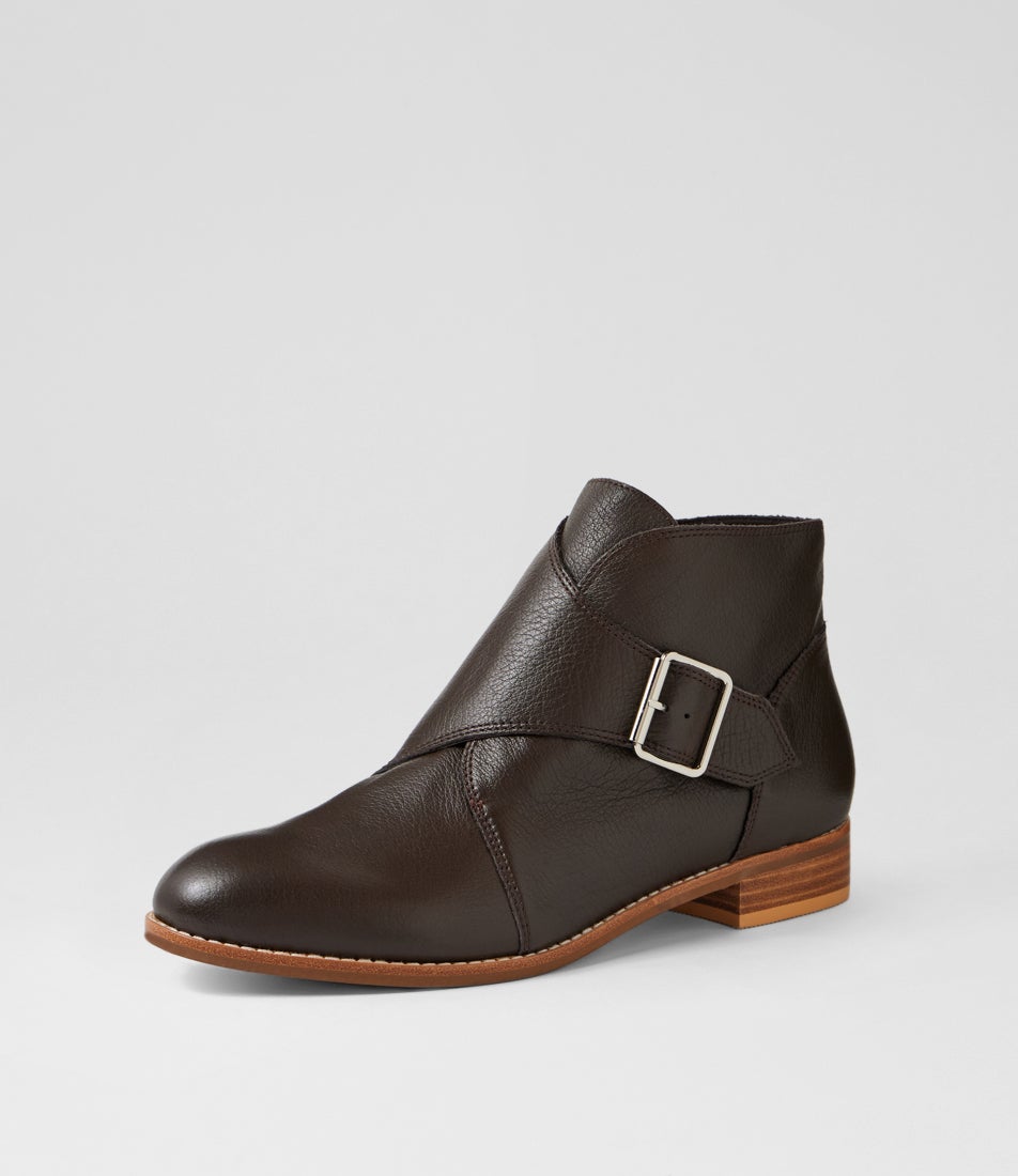 Nygle Choc Leather Ankle Boots Nygle Choc Leather Ankle Boots