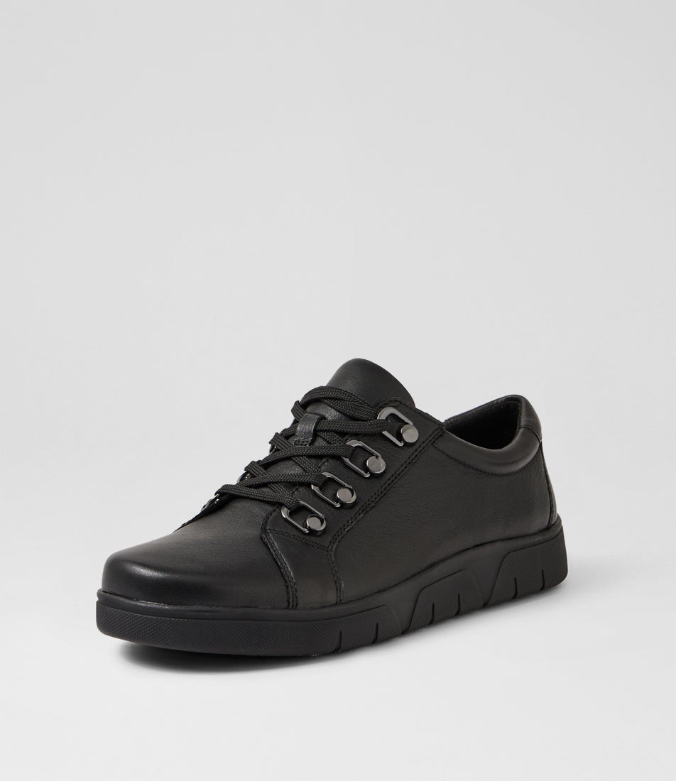 Theas D Black Leather Sneakers