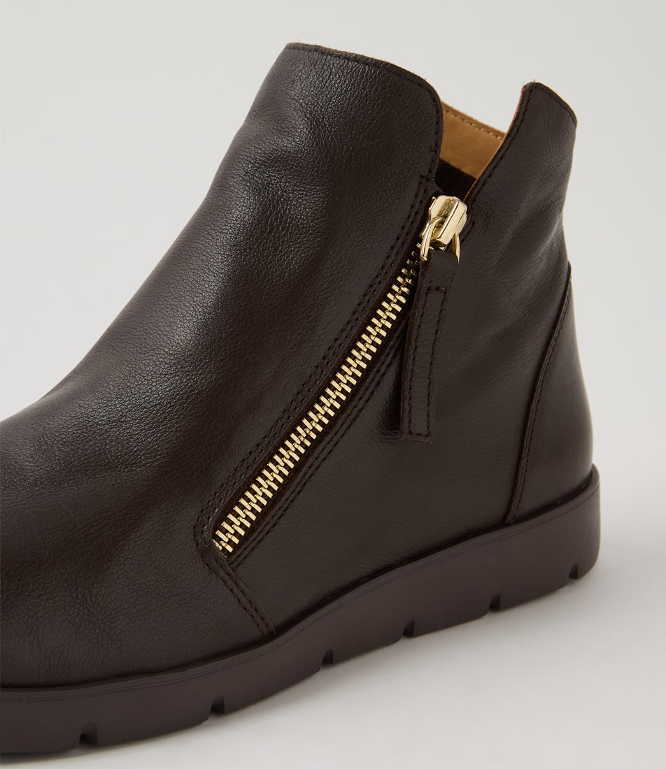 Mohme W Choc Leather Ankle Boots