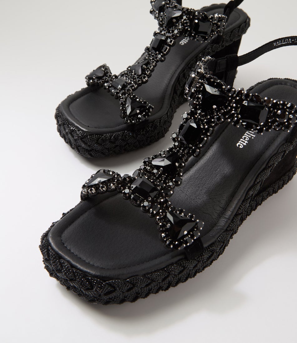 Vallda Black Suede Sandals