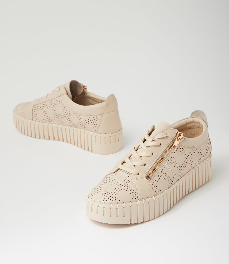 Bubblie Vanilla Leather Sneakers