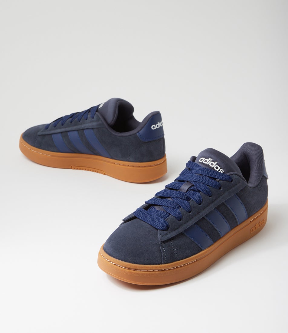 Grand Court Alphas M Shadow Navy Fabric Sneakers