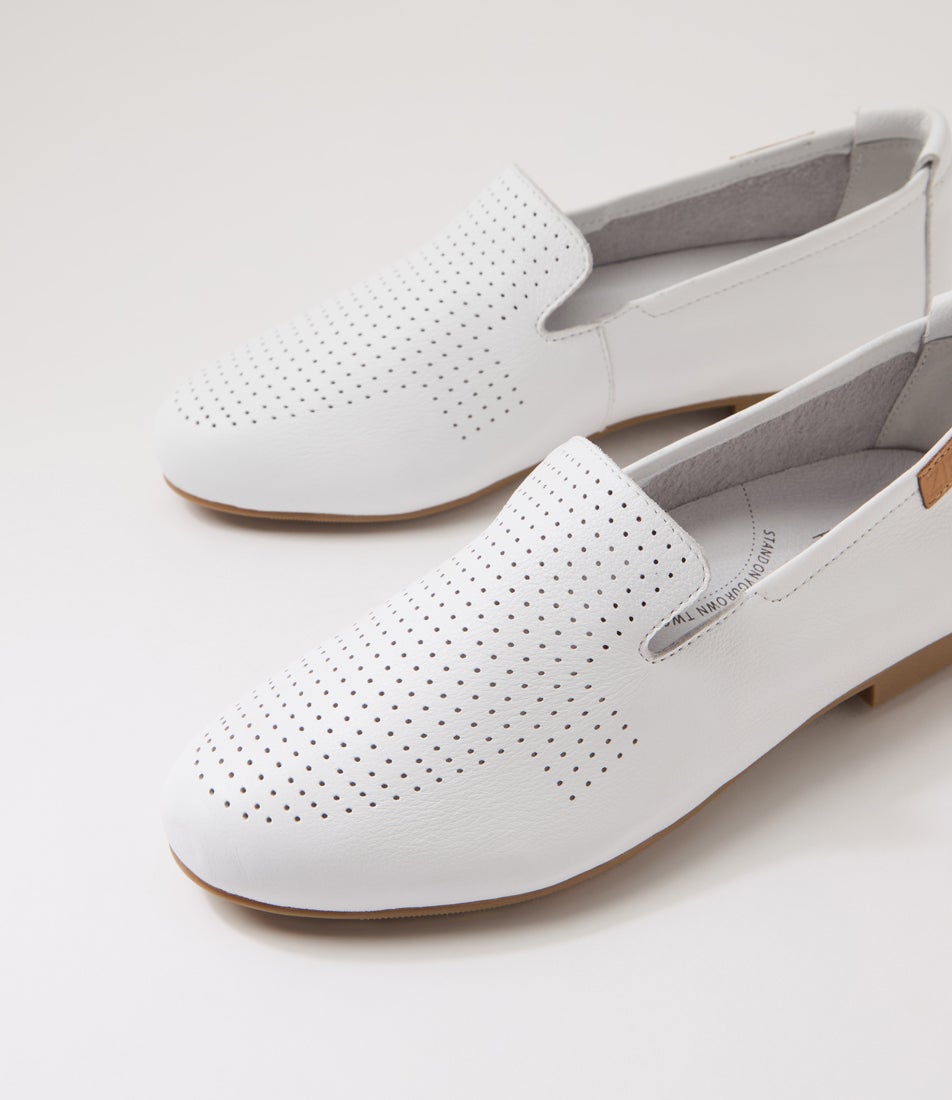Cimmie Xf White Leather Flat Shoes
