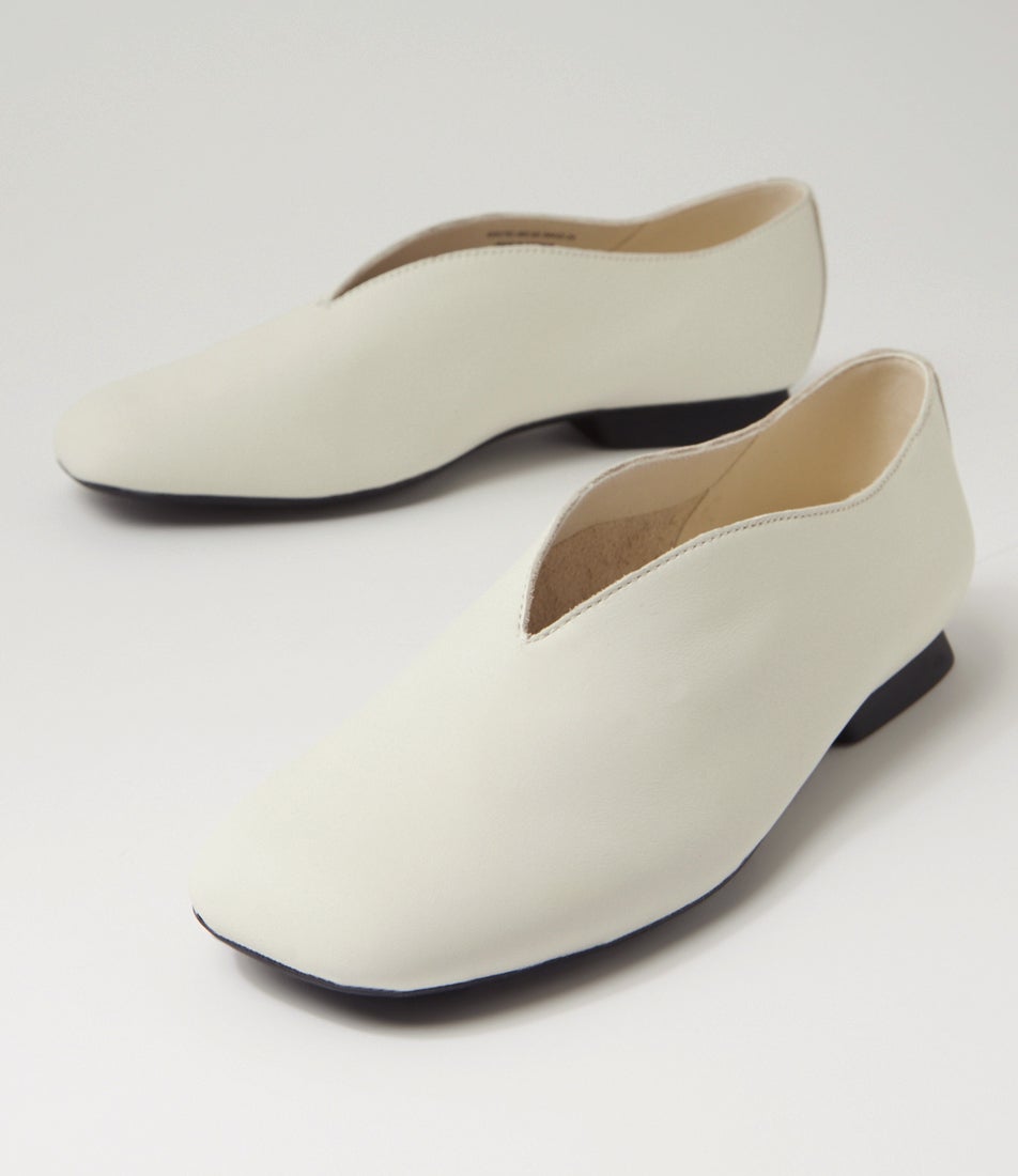 Casi Myra White Natural Leather Ballet Flats