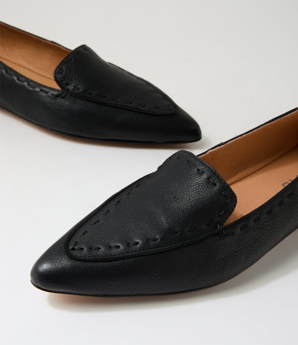 Yukka Black Stitch Leather Loafers