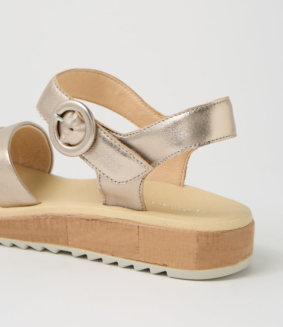 Onotte Champagne Almond Leather Sandals