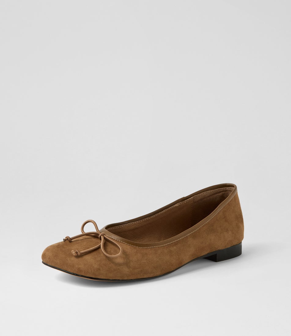 Pirela Peanut Suede Flat Shoes