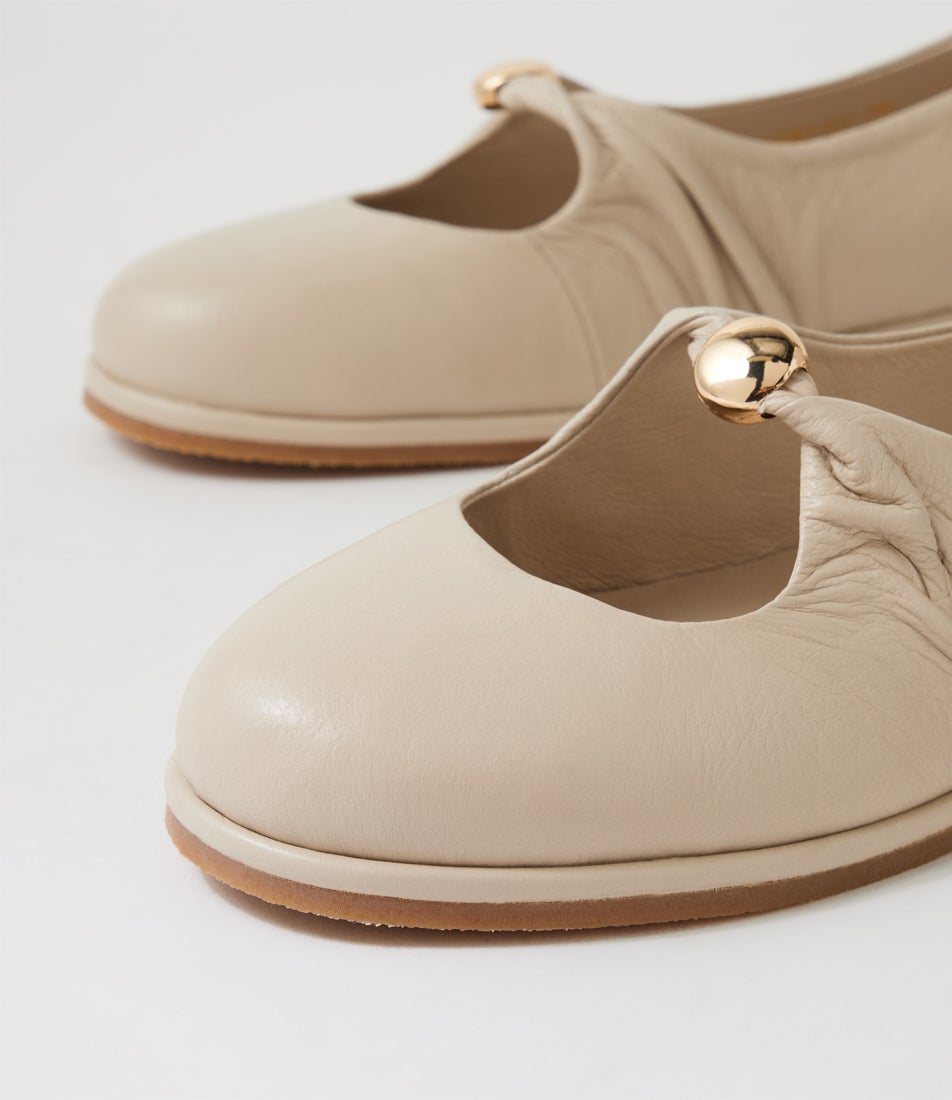 Ressol Almond Leather Flat Shoes