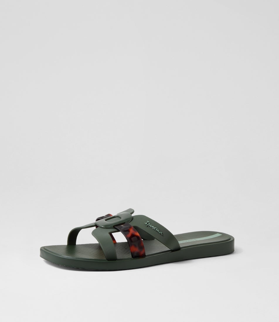 Hoy Slide Green Slides