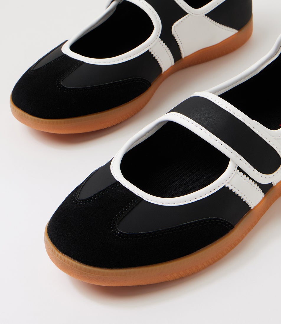 Nipotina Black White Sneakers