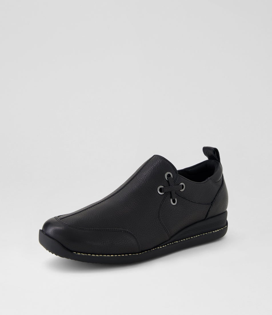 Ivyies Black Leather Flat Shoes