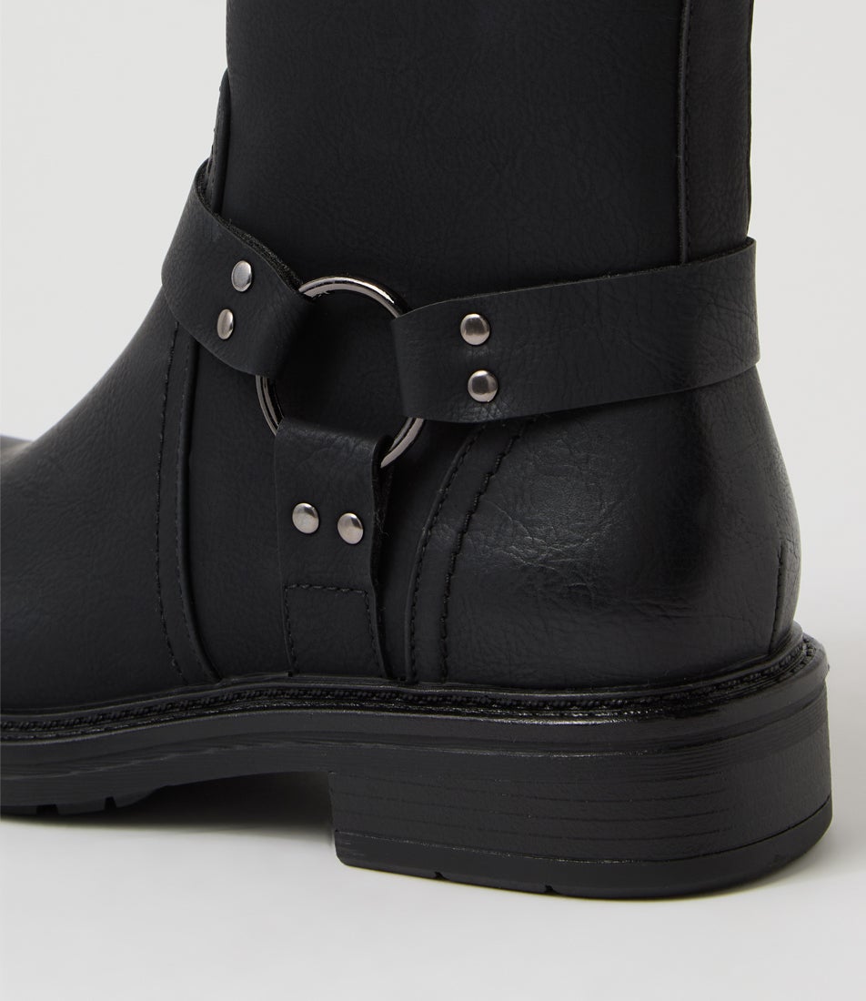 Hondel Black Ankle Boots