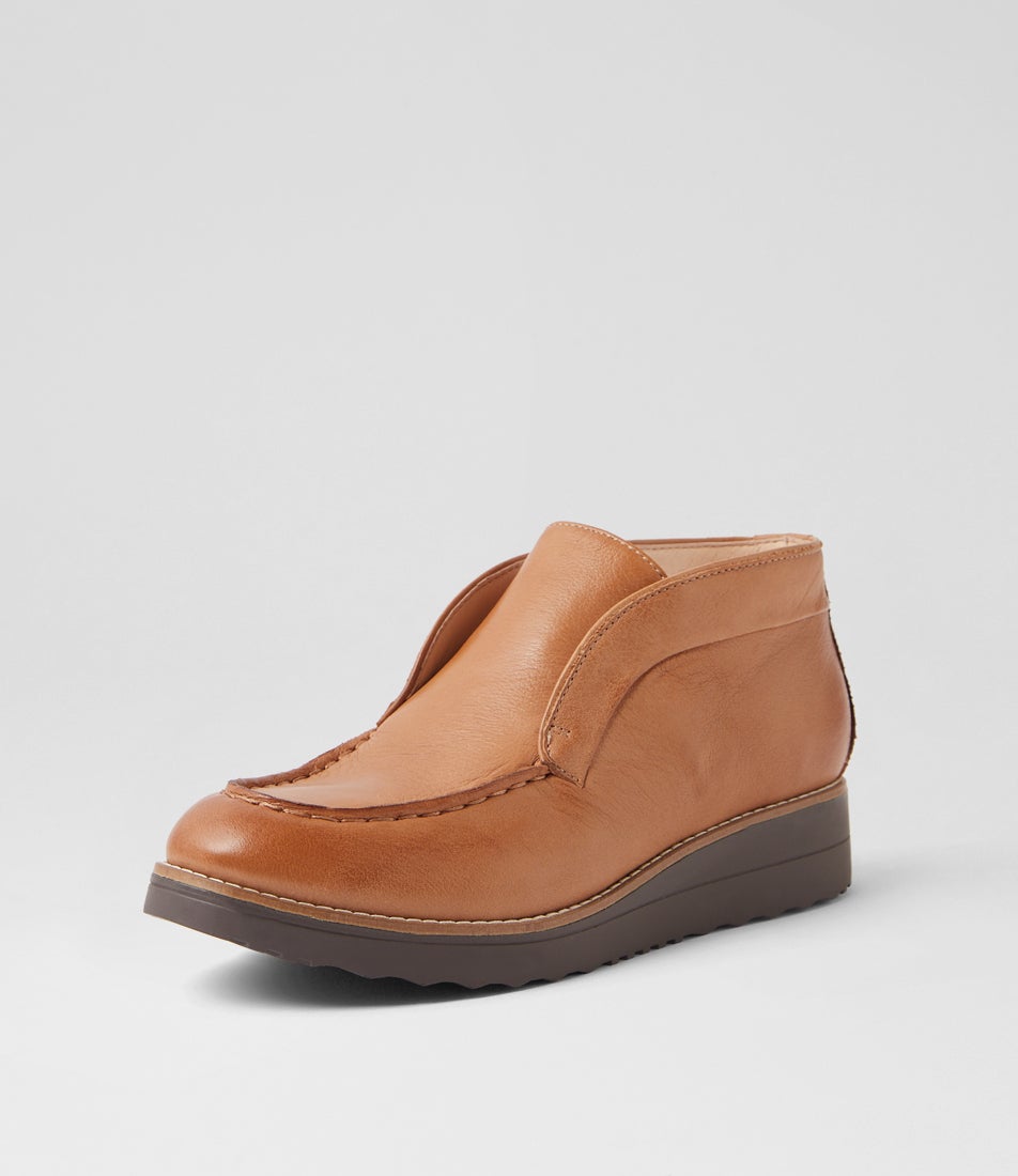 Onott Dark Tan Choc Leather Ankle Boots