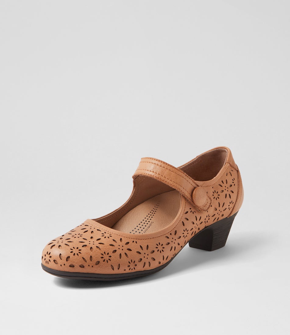 Lindeal Dark Tan Leather Heels