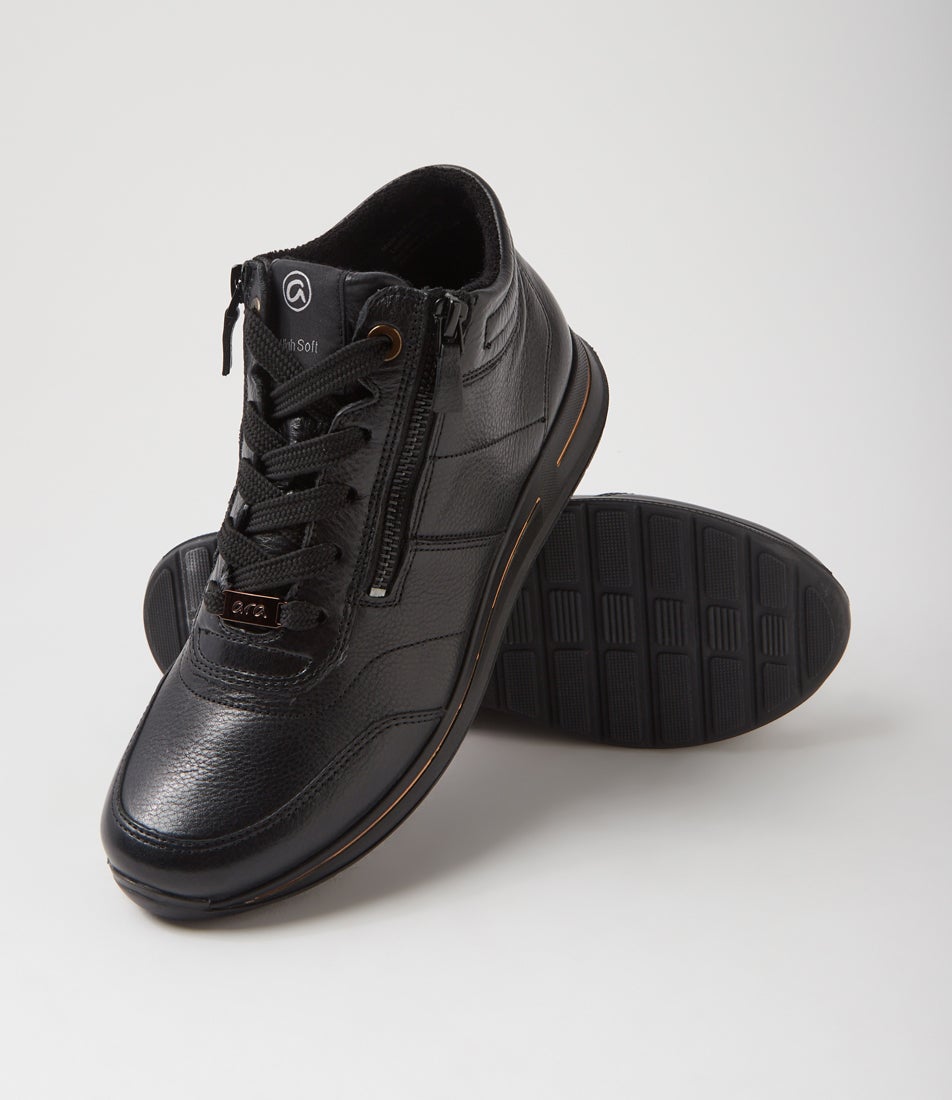 Osaka 08 Black Leather Ankle Boots
