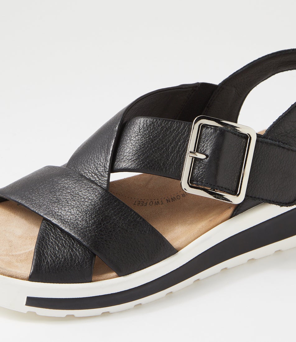 Ghola W Black Leather Sandals