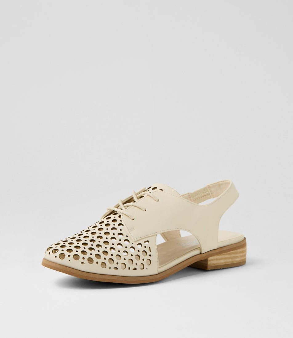 Quibblet Almond Flat Shoes