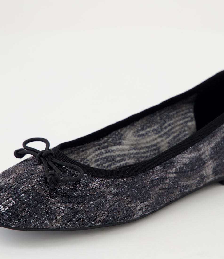 Fideen Grey Leopard Mesh Flat Shoes