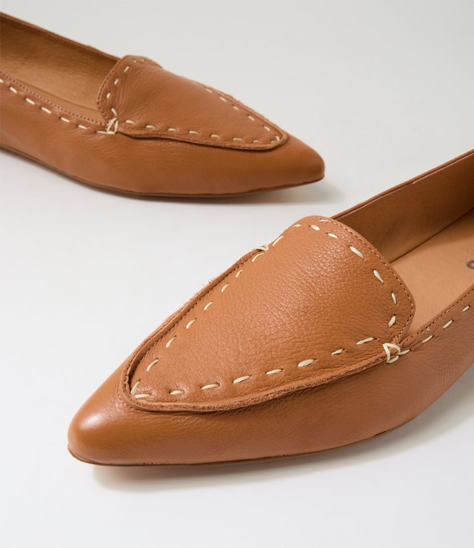 Yukka Dark Tan Leather Loafers