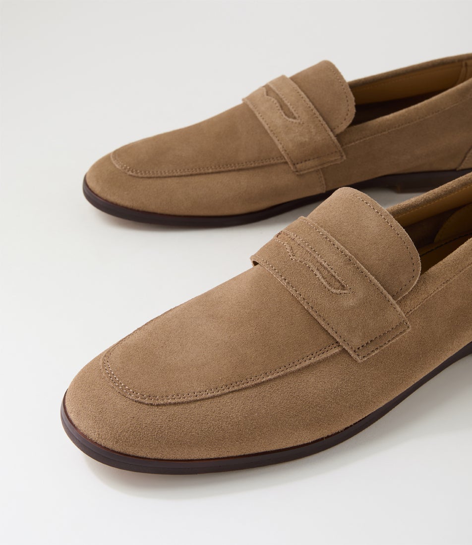Coupe Mushroom Suede Loafers